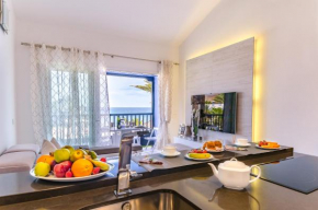 Lidia & Paco Home two bedrooms beachfront